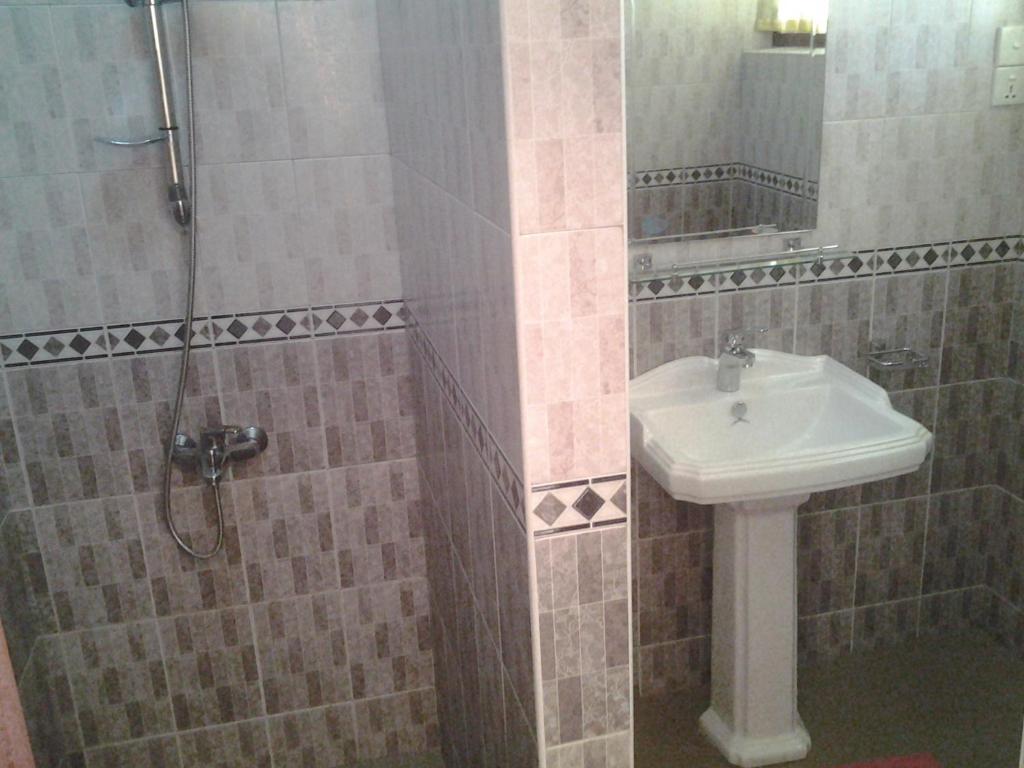 Tandem Guesthouse Хиккадува Номер фото